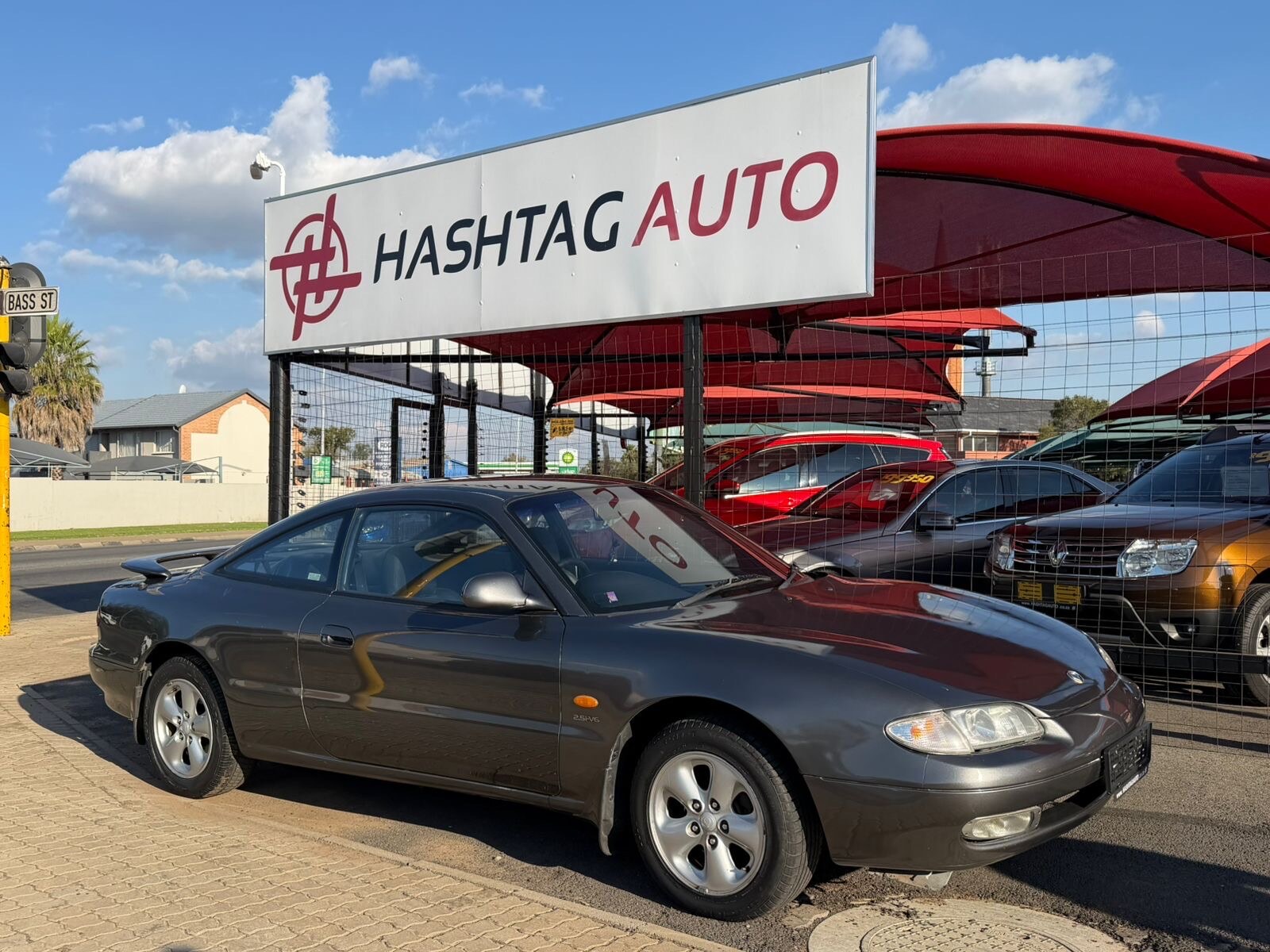 1994 Mazda MX-6 2.5 V6  thumbnail