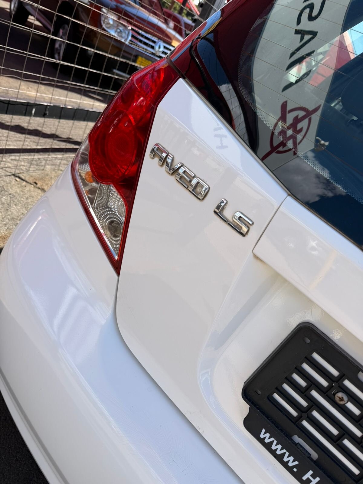 2005 Chevrolet Aveo LS  thumbnail