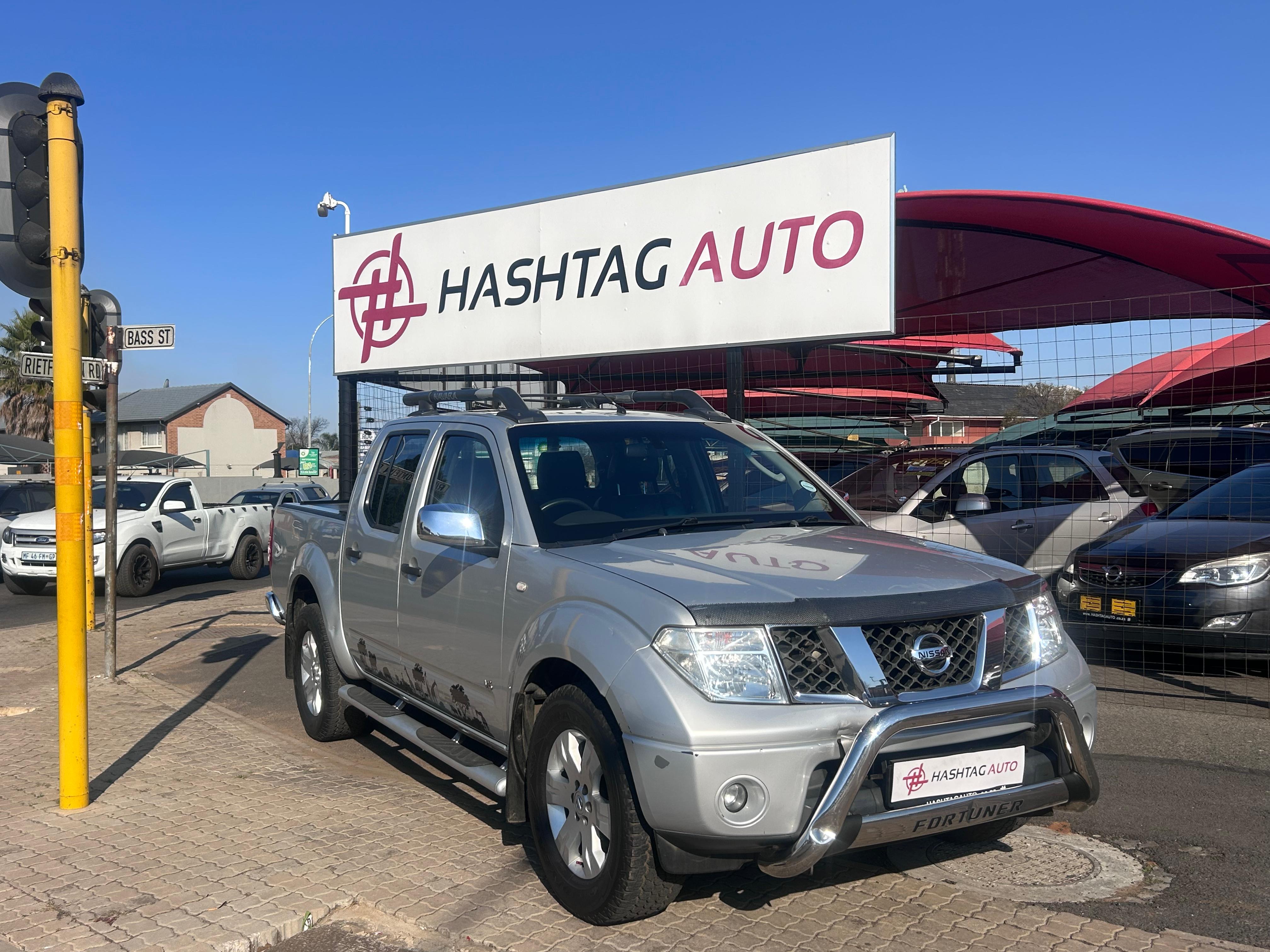 2006 Nissan Navara 4.0 V6 Double Cab  thumbnail