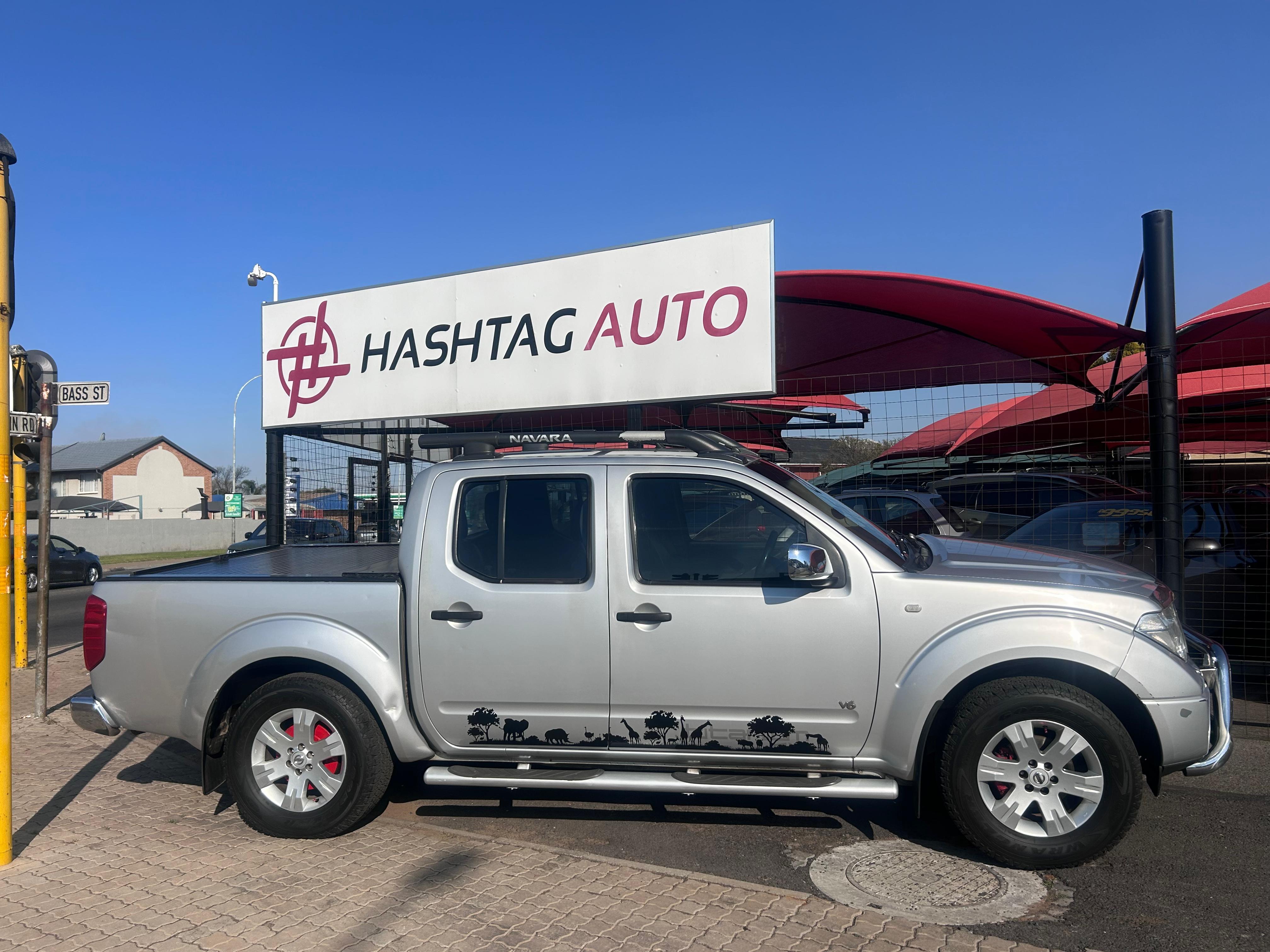 2006 Nissan Navara 4.0 V6 Double Cab  thumbnail