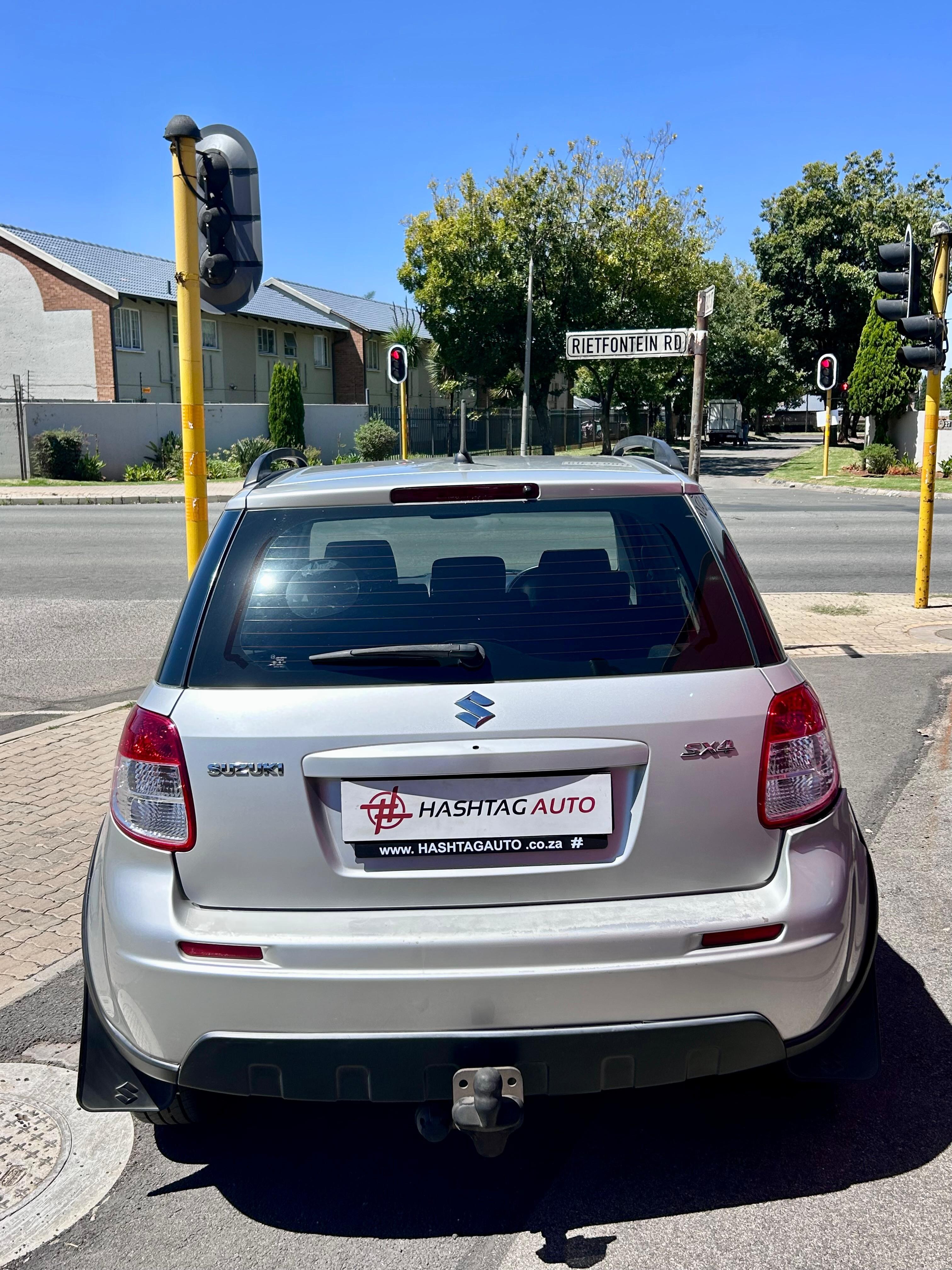 2010 Suzuki SX4 2.0 thumbnail