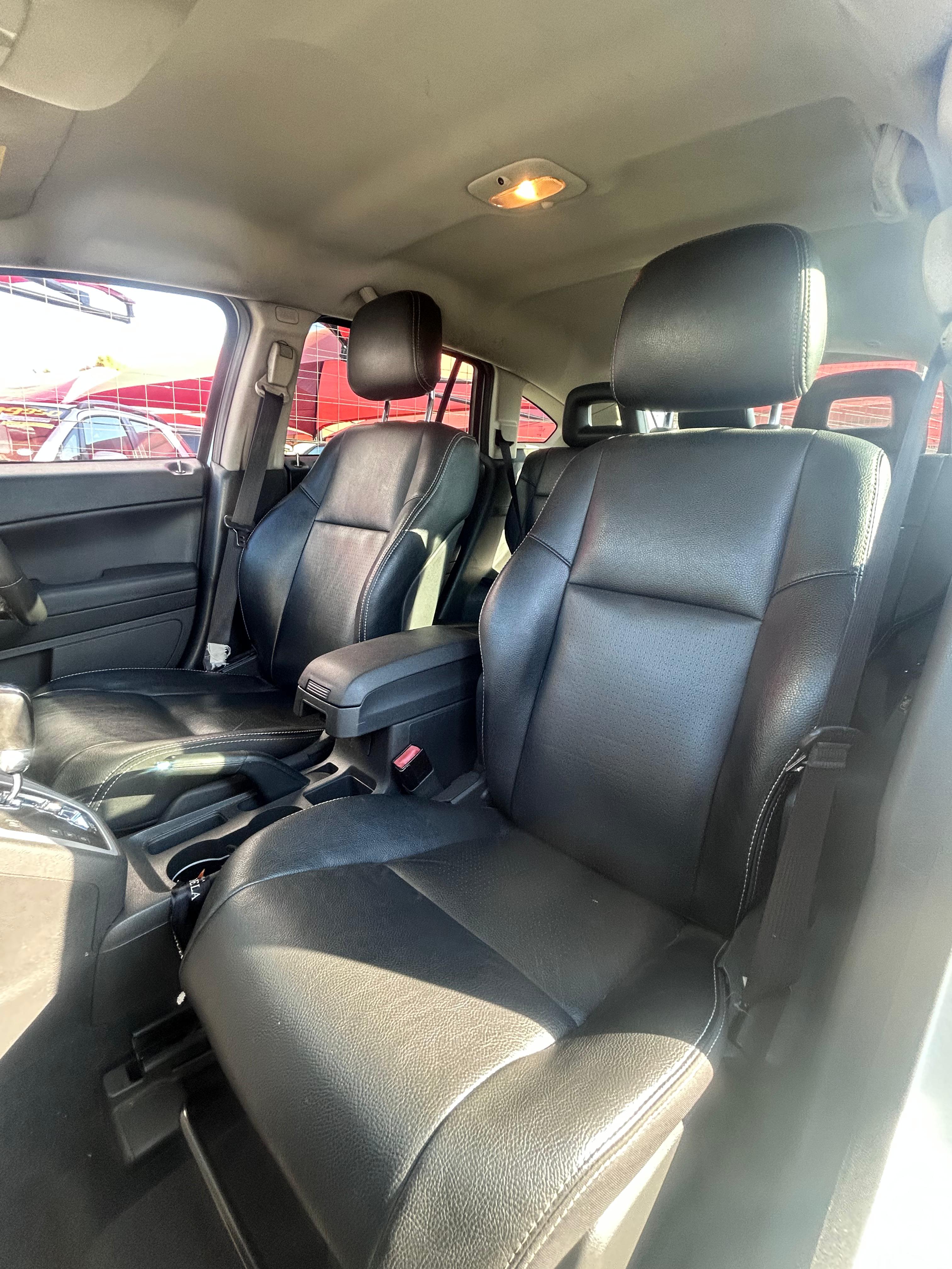 2011 Dodge Caliber 2.0 SXT A/T  thumbnail