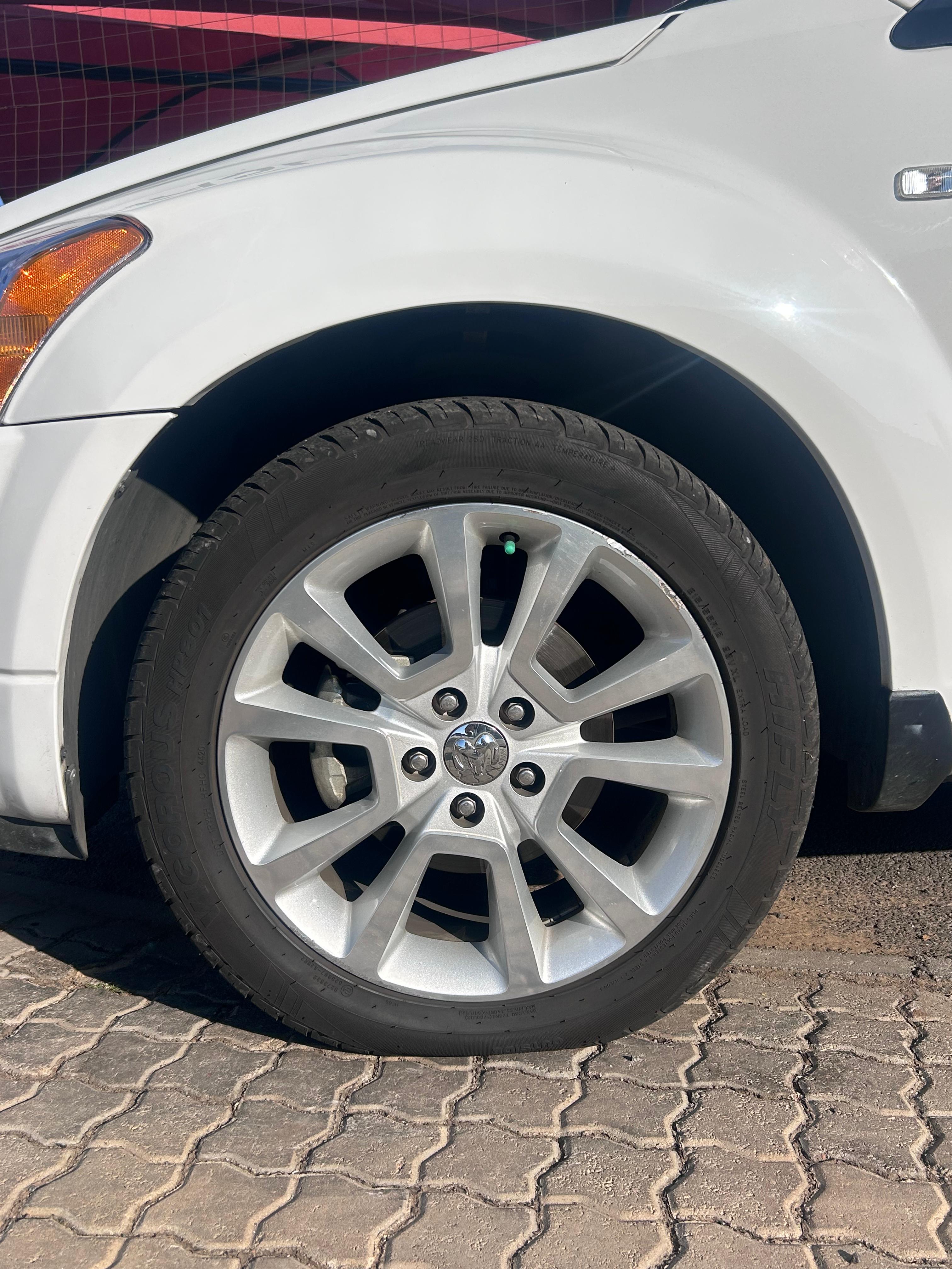 2011 Dodge Caliber 2.0 SXT A/T  thumbnail