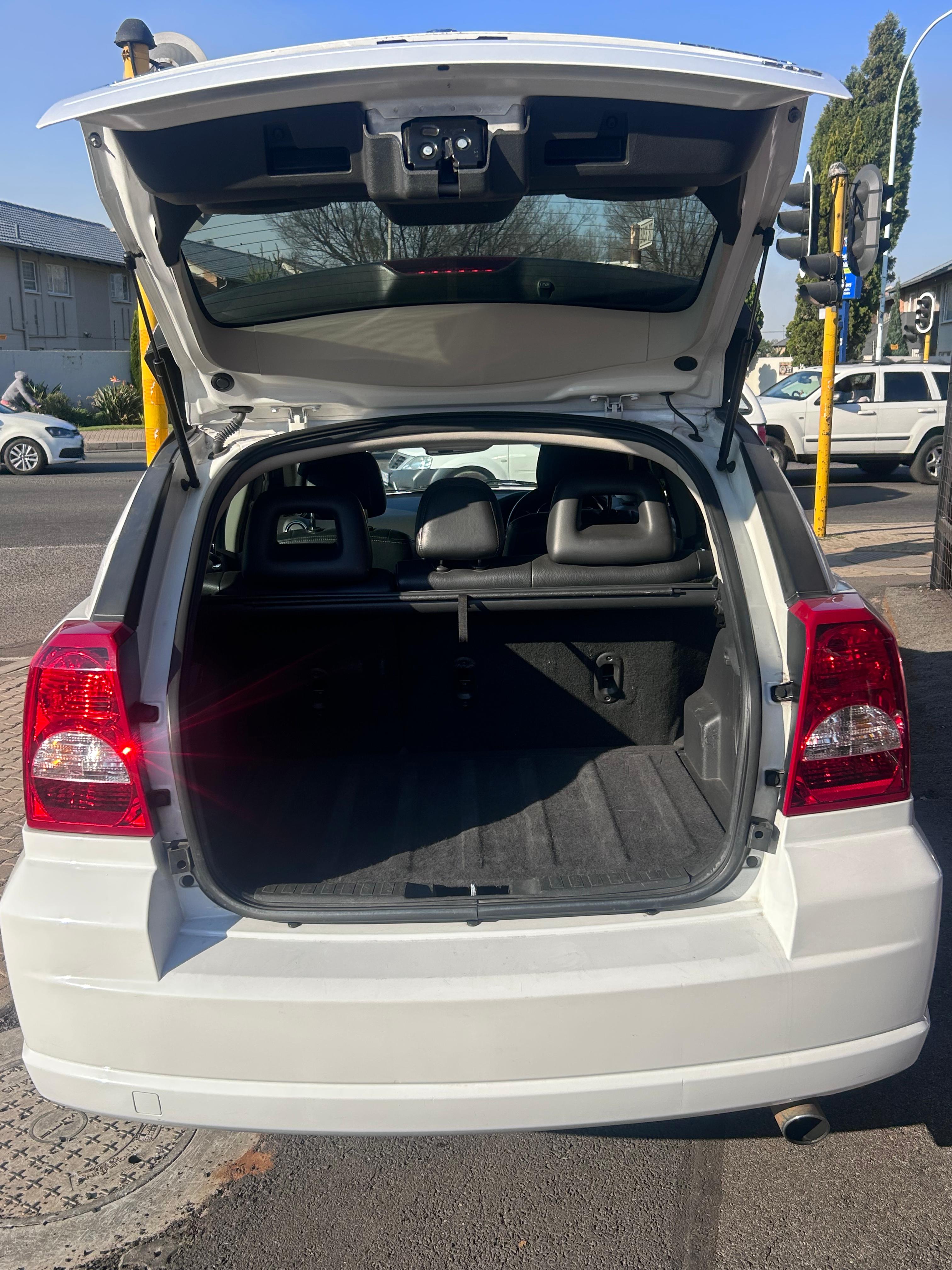 2011 Dodge Caliber 2.0 SXT A/T  thumbnail