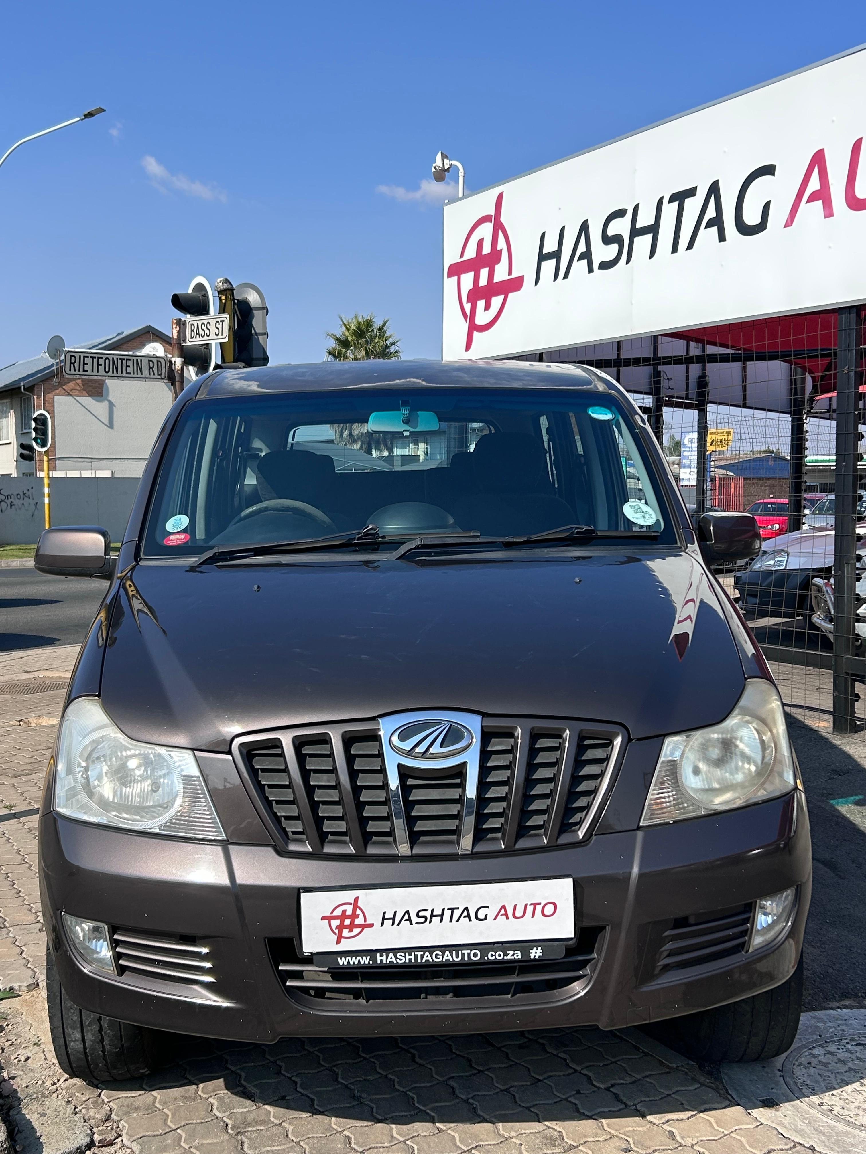 2011 Mahindra Xylo 2.5 CDRE- 8 Seater  thumbnail