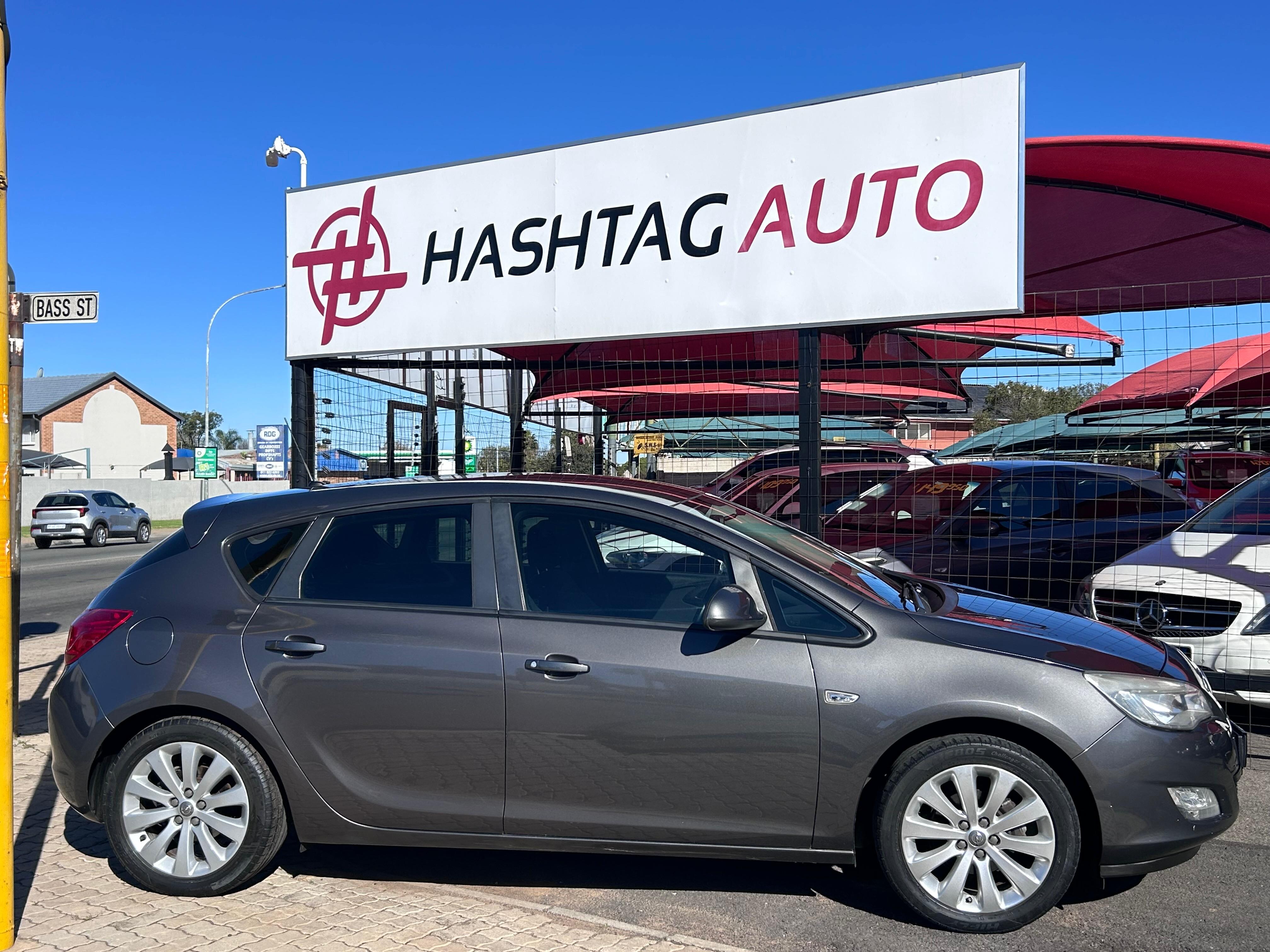 2011 Opel Astra 1.6 Essentia  thumbnail