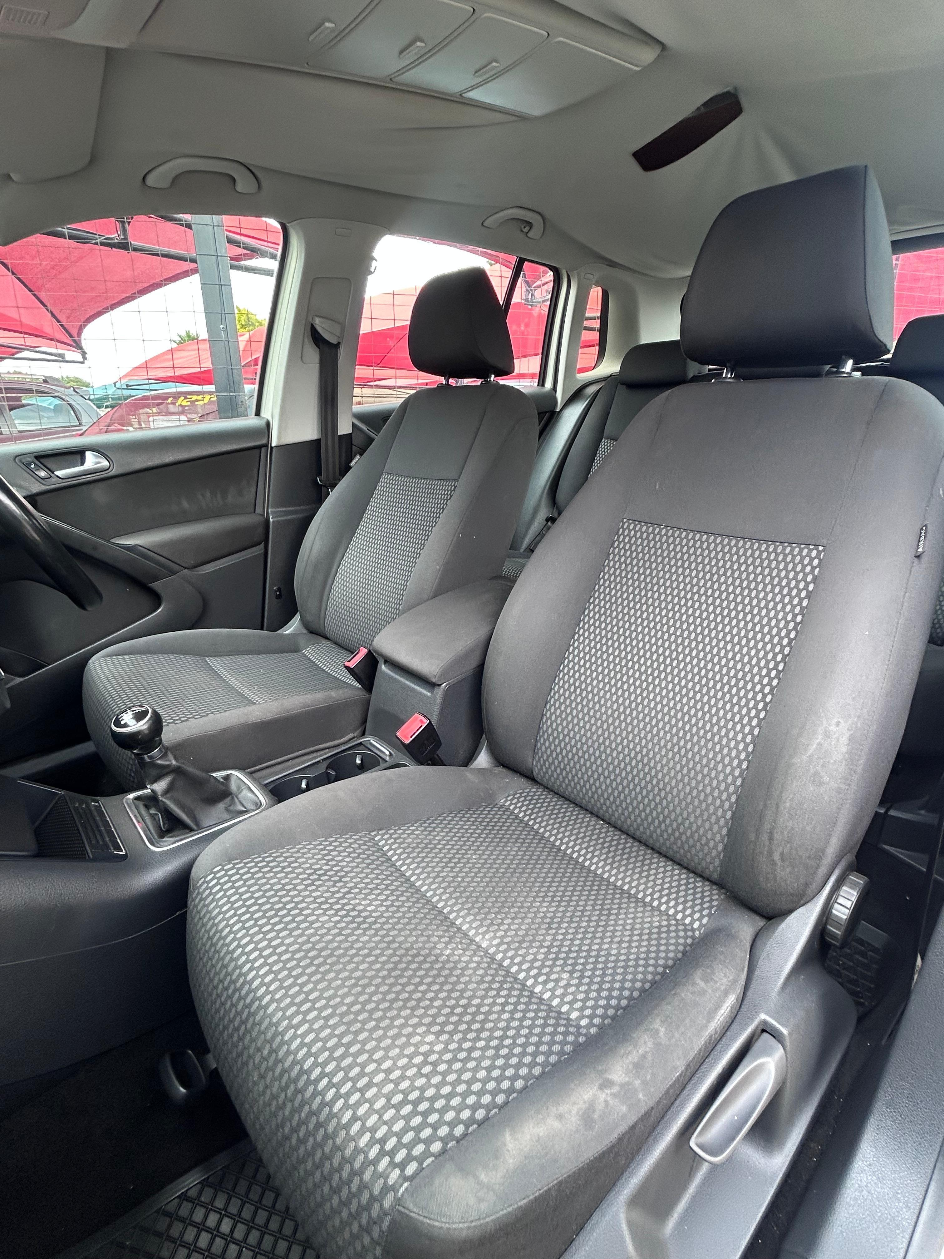 2011 Volkswagen Tiguan 1.4 TSI  thumbnail