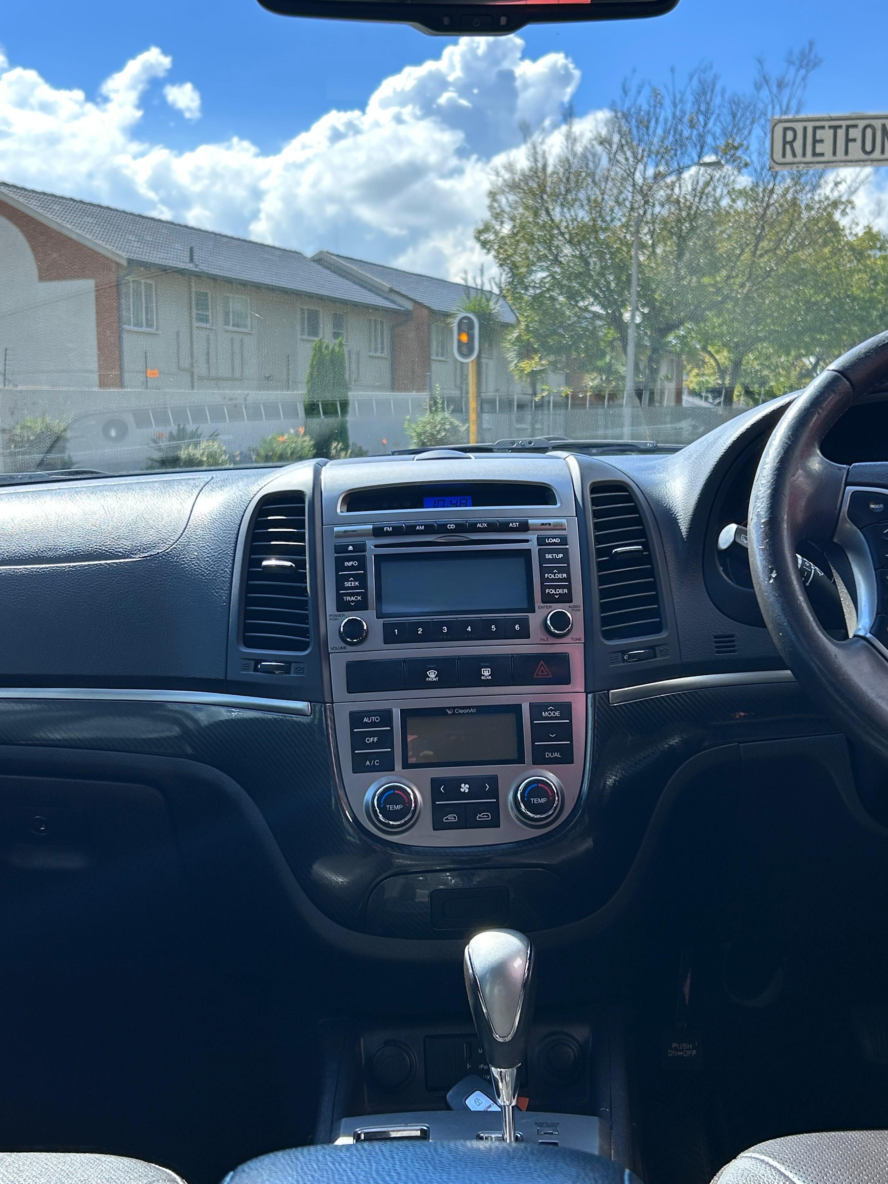 2012 Hyundai Sante Fe 2.2 GLS A/T 4x4  thumbnail