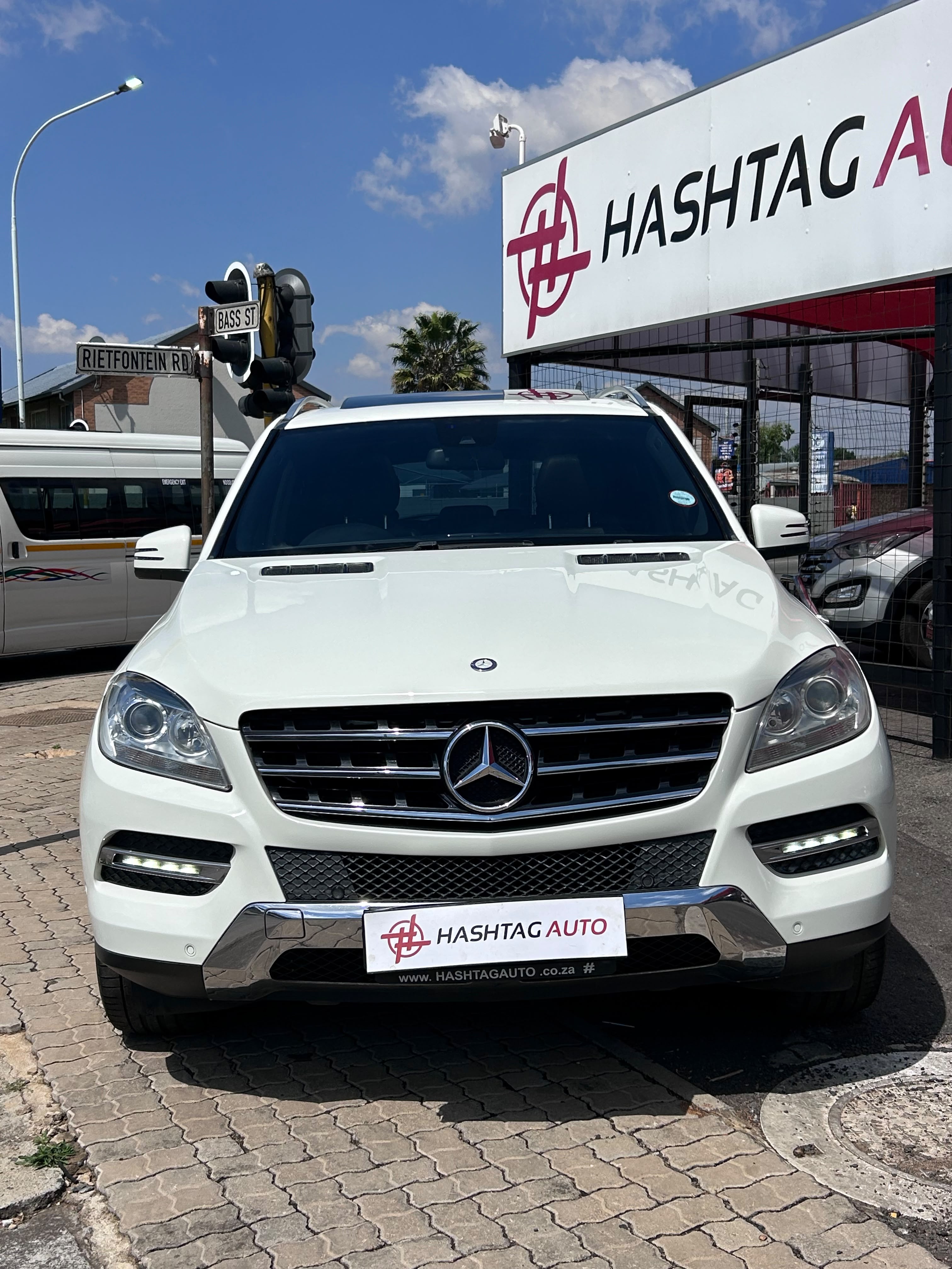 2012 Mercedes-benz ML350 BE A/T thumbnail