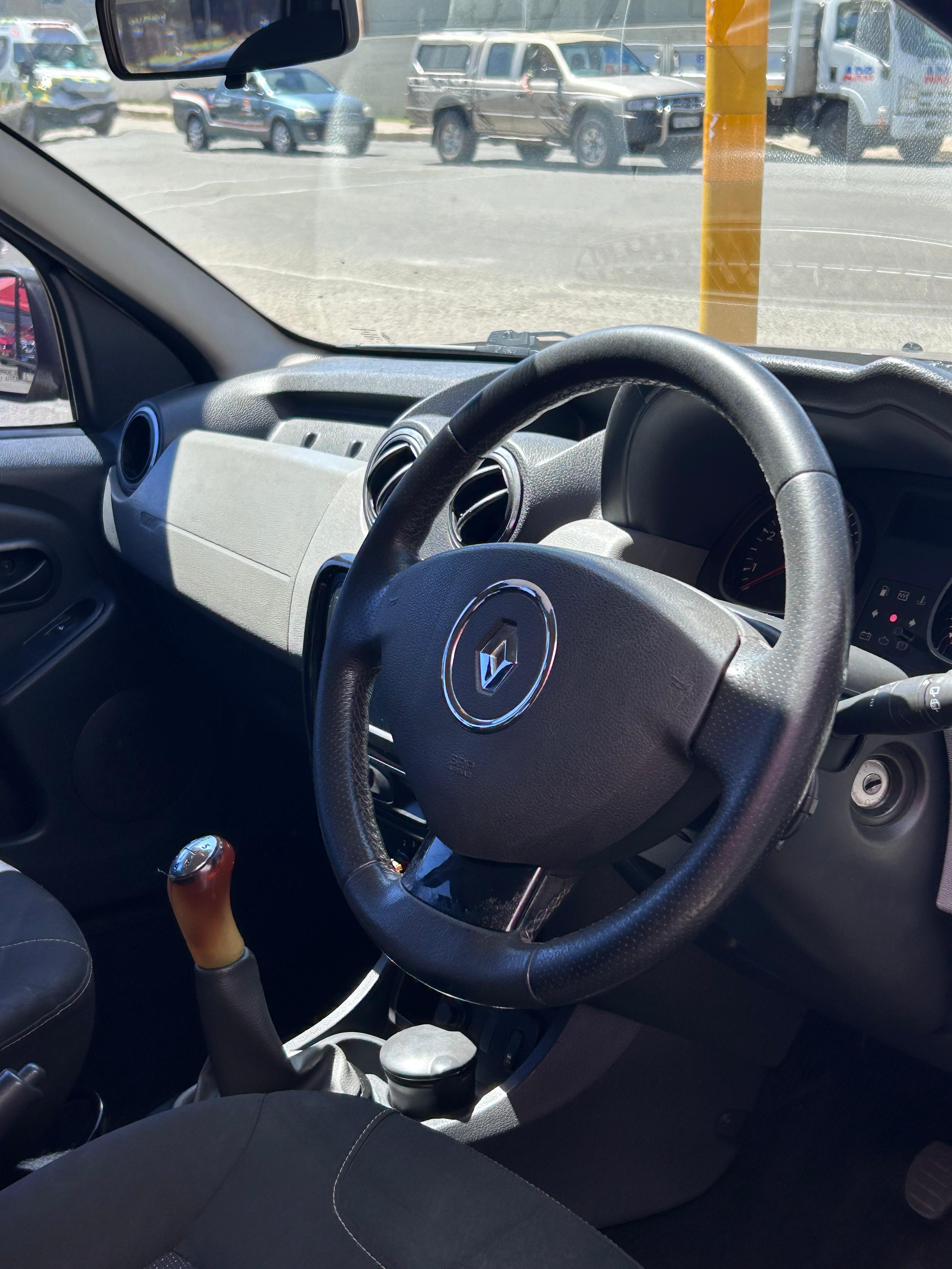 2014 Renault Duster 1.6 Dynamique  thumbnail