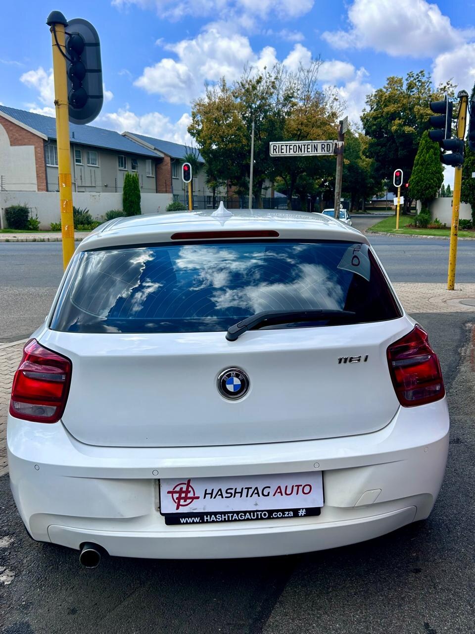 2015 Bmw 116i 5dr thumbnail