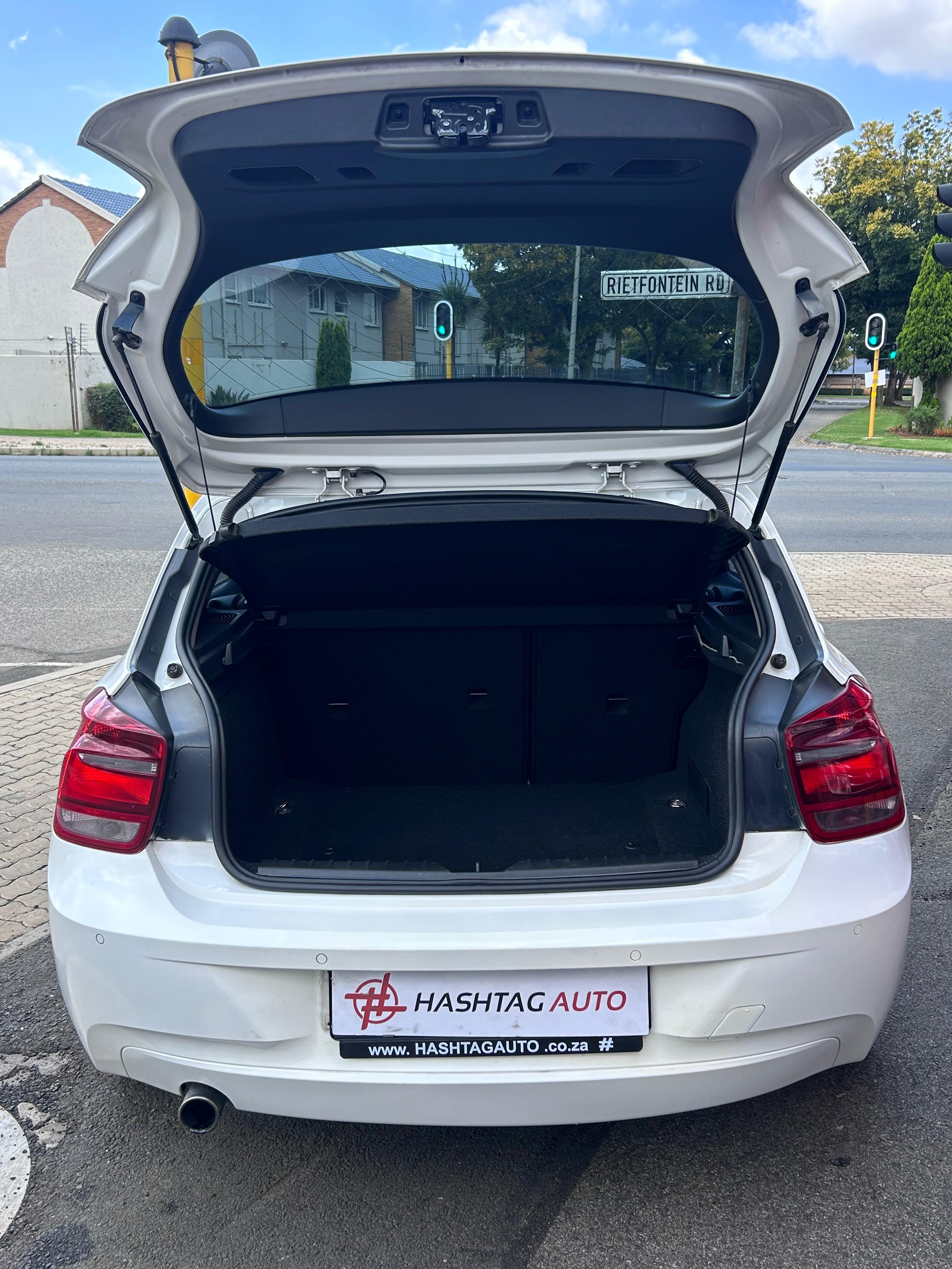 2015 Bmw 116i 5dr thumbnail