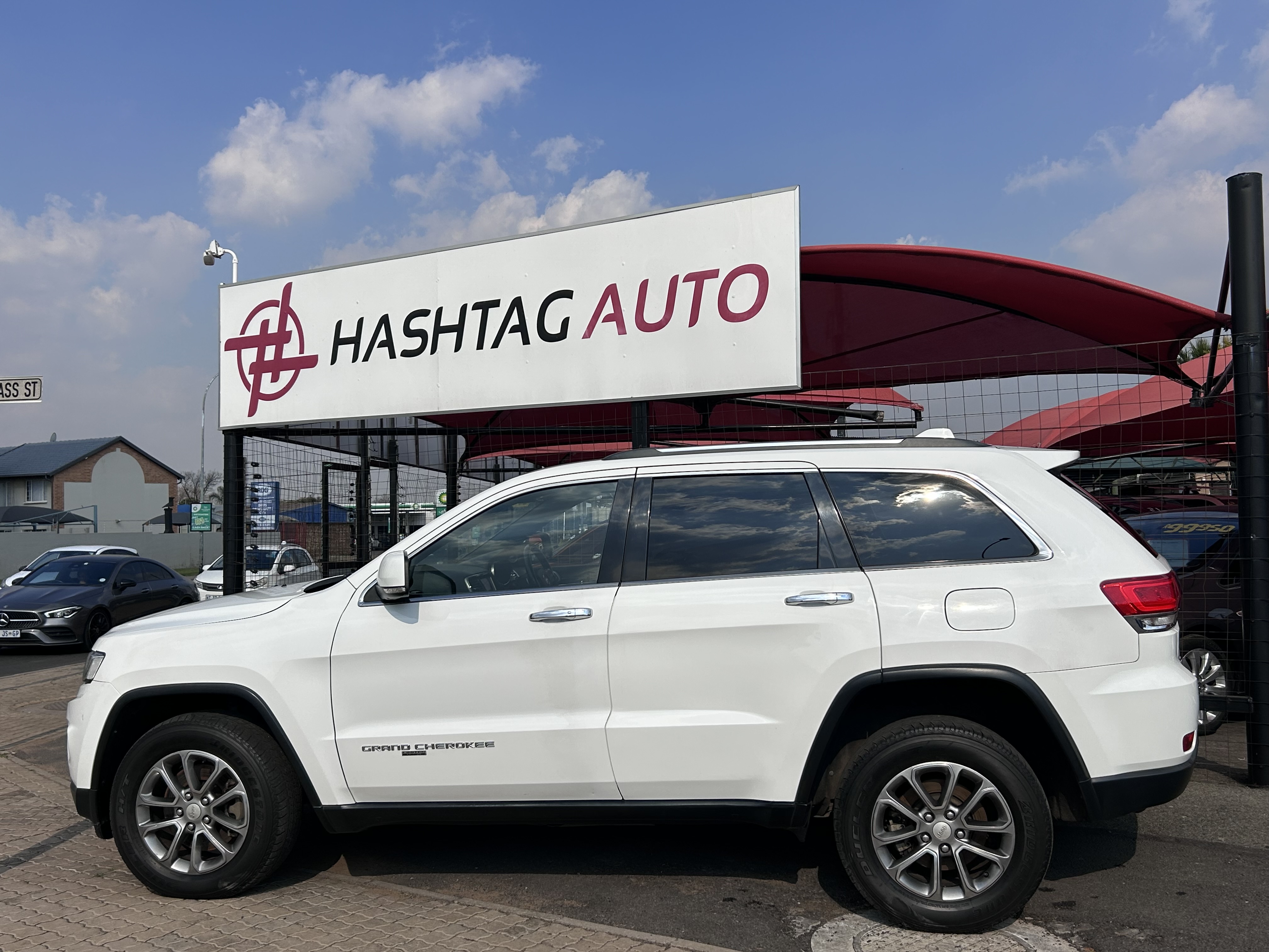 2015 Jeep Grand Cherokee 3.6 Limited A/T 4×4 thumbnail