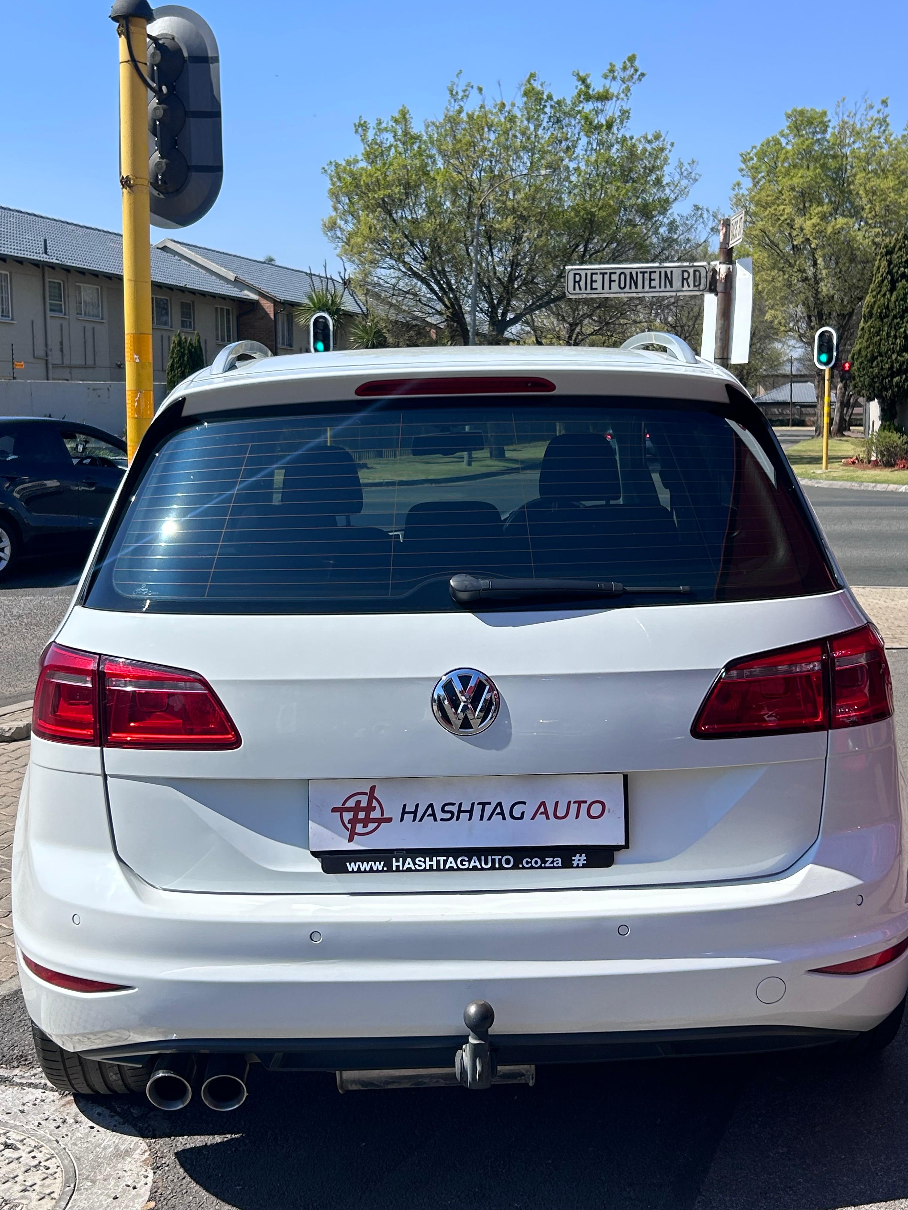 2015 Volkswagen Golf Sv 1.4 Tsi Comfortline Dsg thumbnail