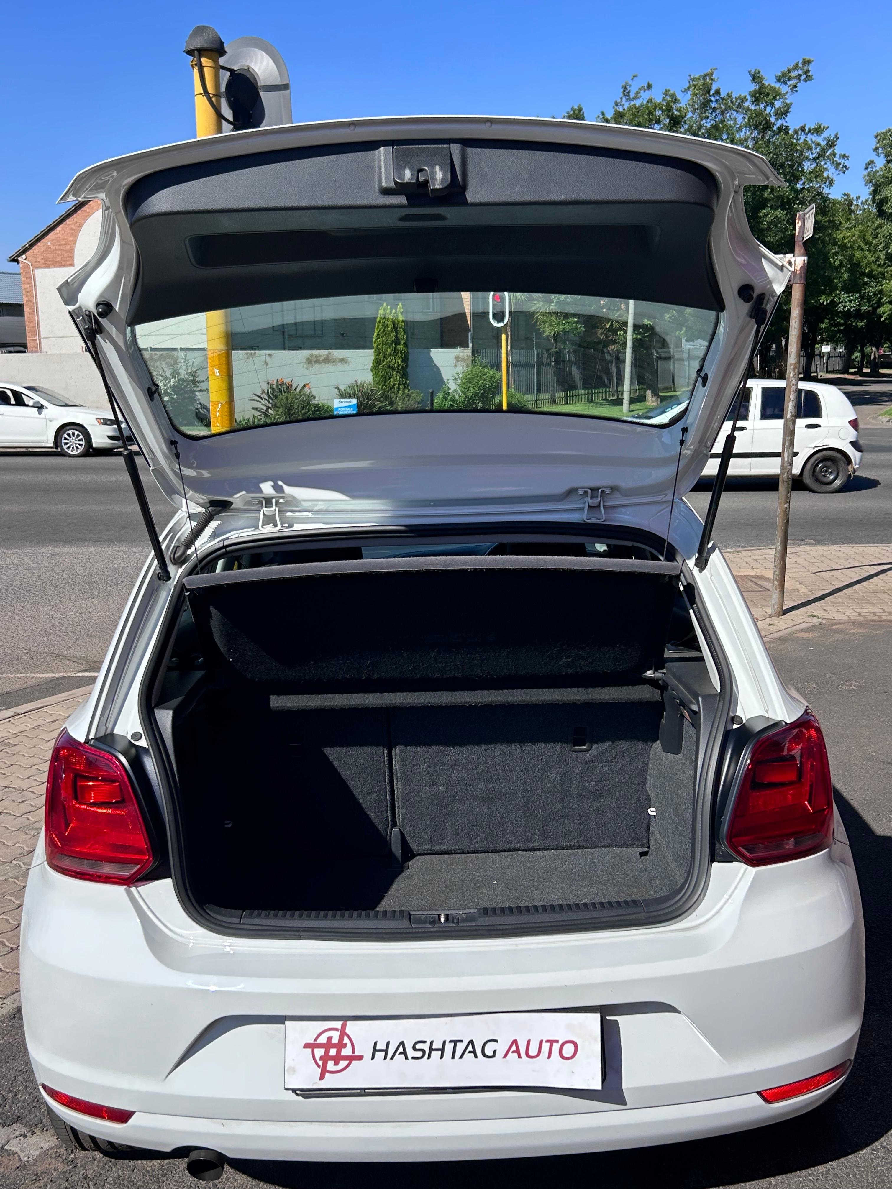 2015 Volkswagen Polo 1.2 Tsi  thumbnail