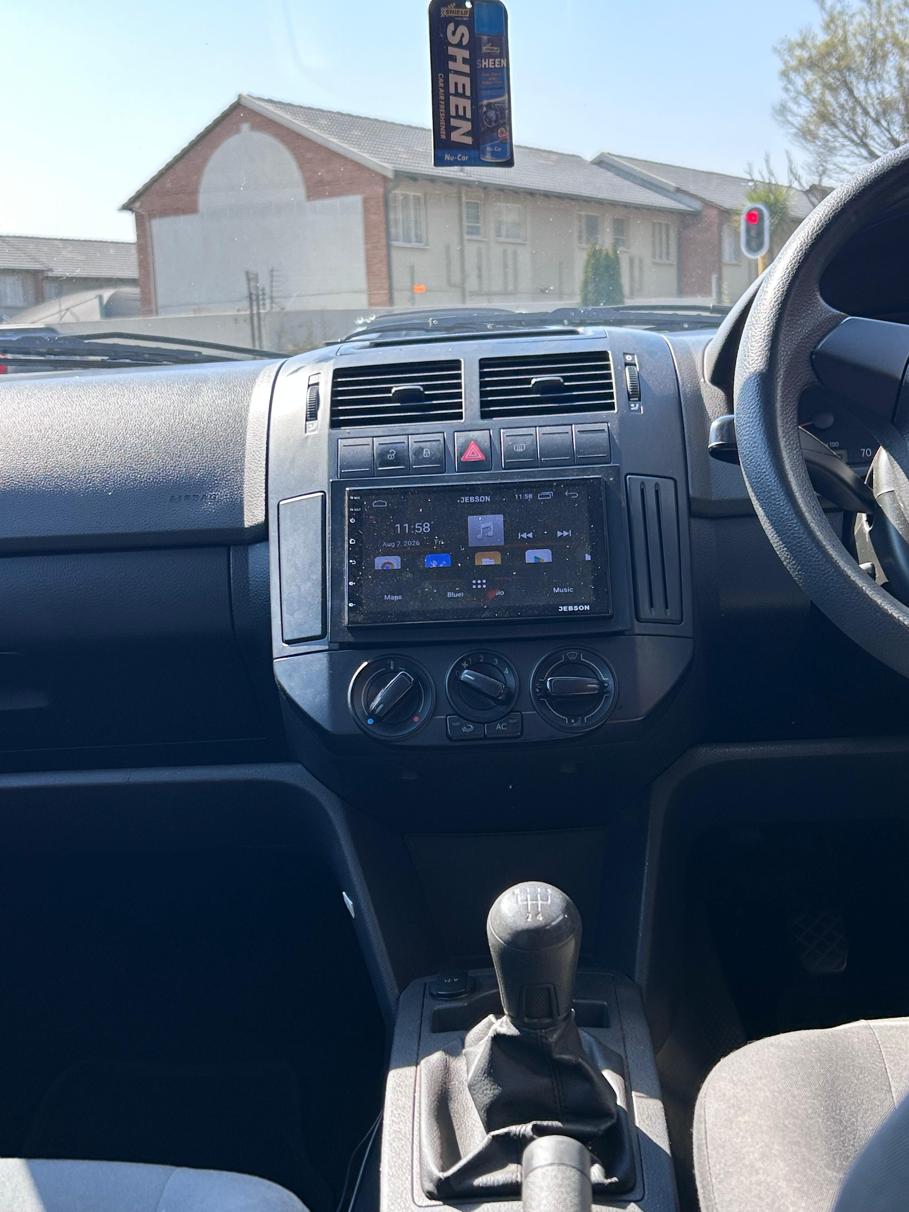 2015 Volkswagen Polo Vivo 1.4  thumbnail